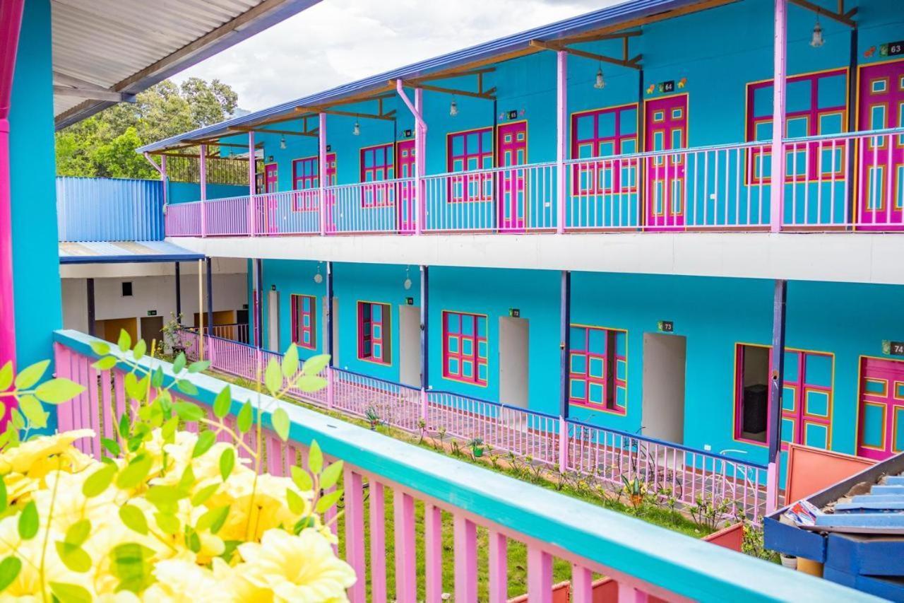 Ayenda 1132 Copiclub Hotel Ibagué Екстериор снимка