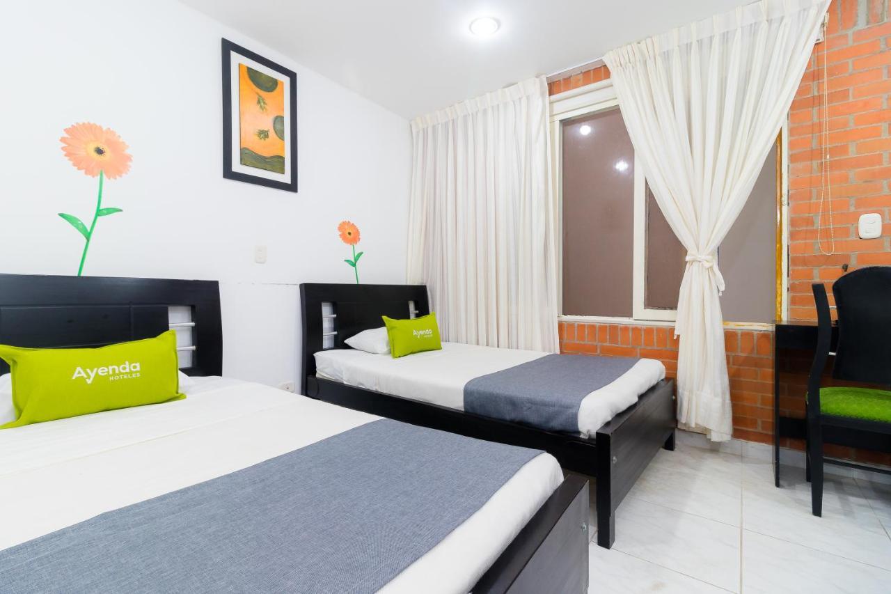 Ayenda 1132 Copiclub Hotel Ibagué Екстериор снимка