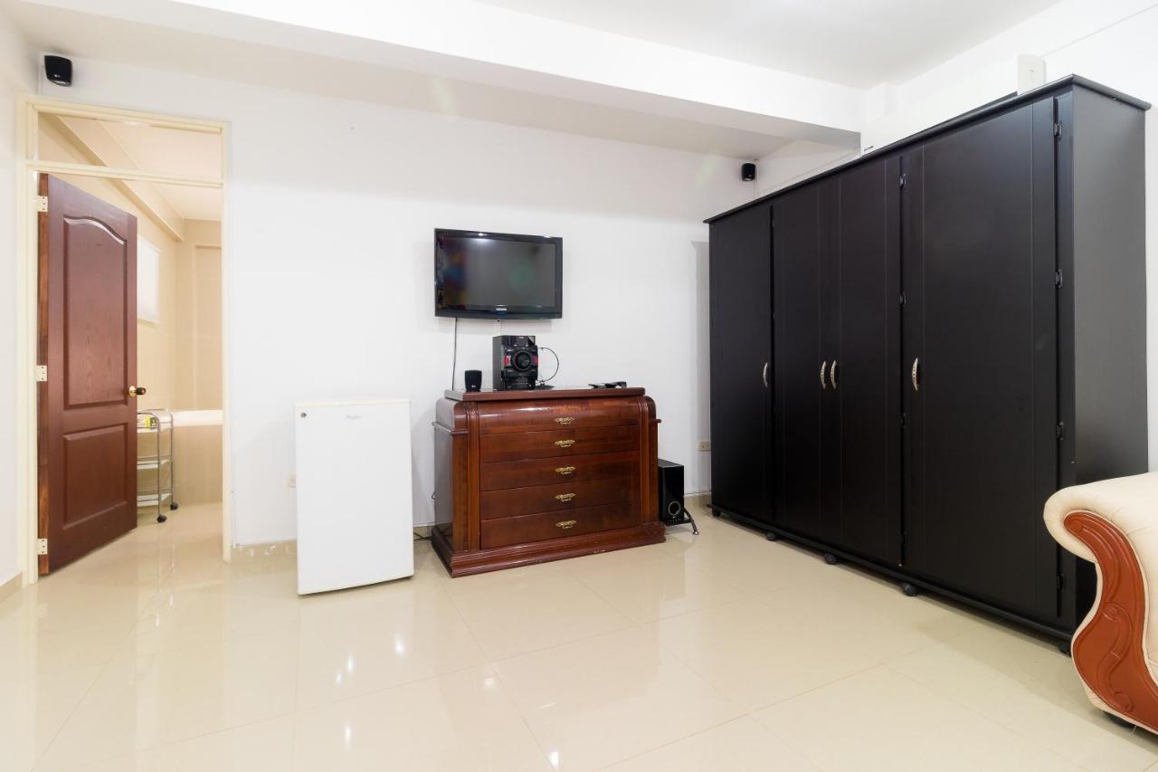 Ayenda 1132 Copiclub Hotel Ibagué Екстериор снимка