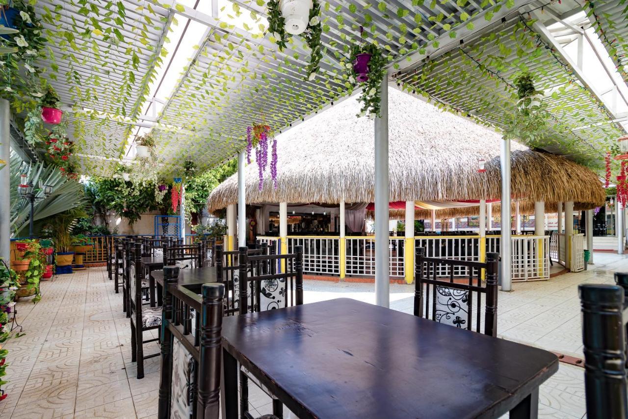 Ayenda 1132 Copiclub Hotel Ibagué Екстериор снимка